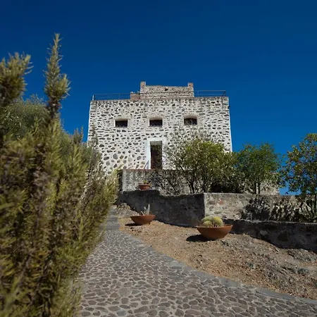 Castello Malicas מלון 2*