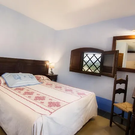 Castello Malicas מלון 2*