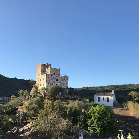 فندق Castello Malicas 2*