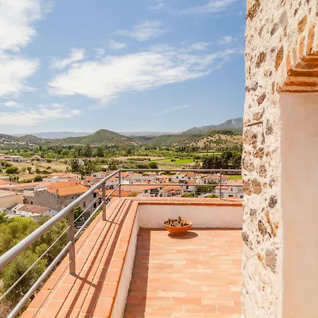 Castello Malicas فندق 2*