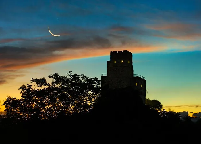 Castello Malicas Hotell