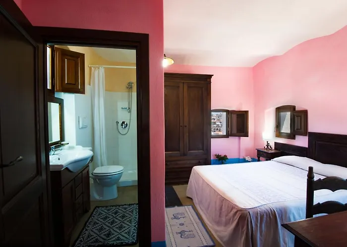 Castello Malicas Hotell 2*