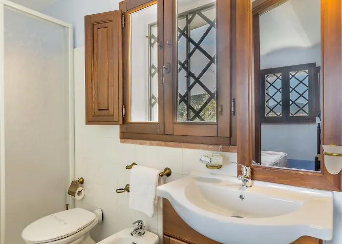 Castello Malicas Hotell