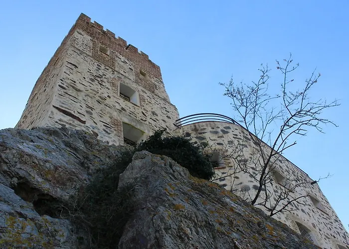 Castello Malicas Hotell