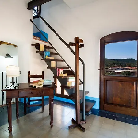 Castello Malicas 2* Galtelli