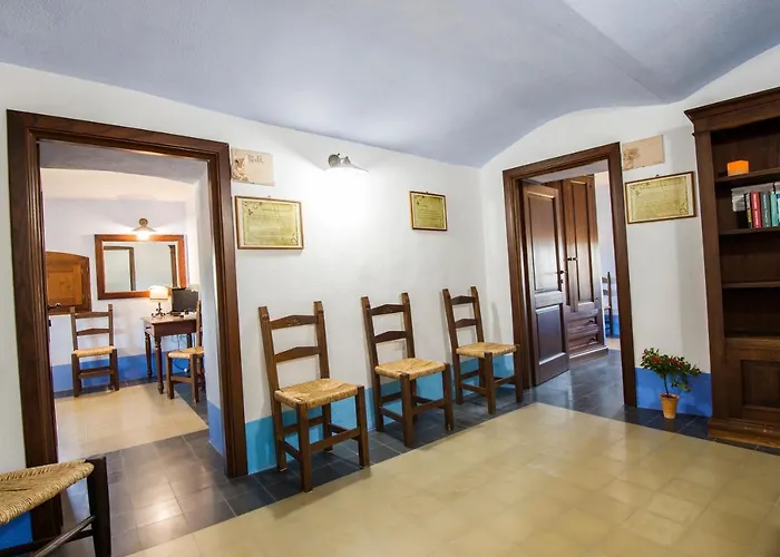 Castello Malicas Отель 2*