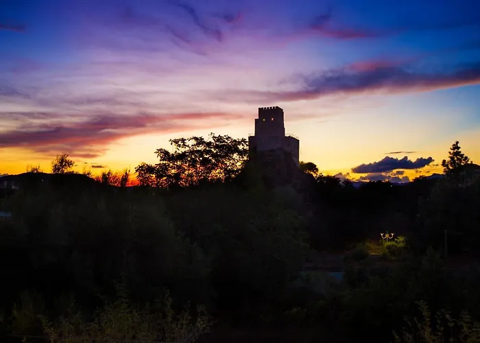 Отель Castello Malicas 2*