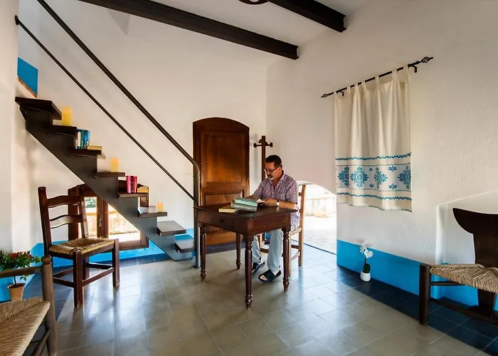 Отель Castello Malicas