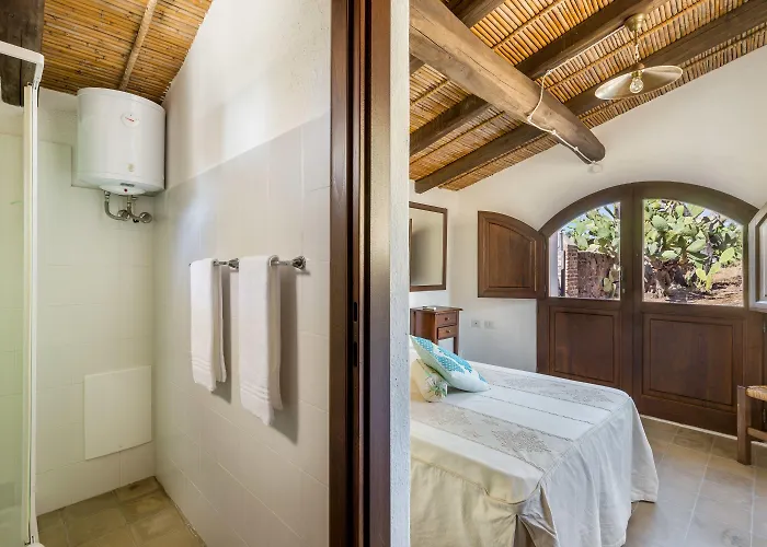 Отель Castello Malicas