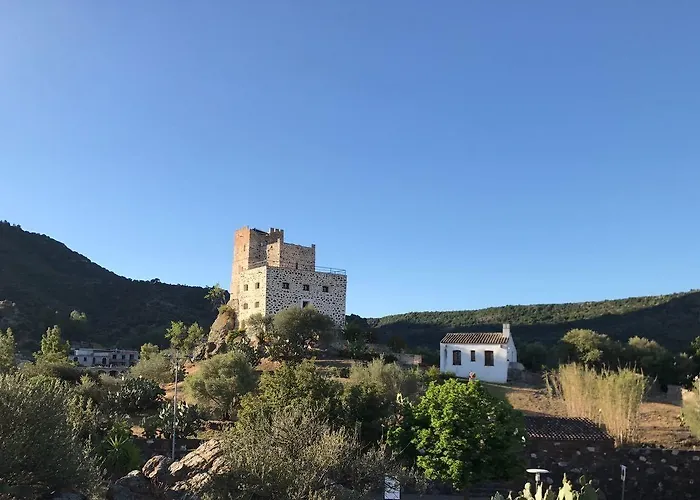 Отель Castello Malicas 2*