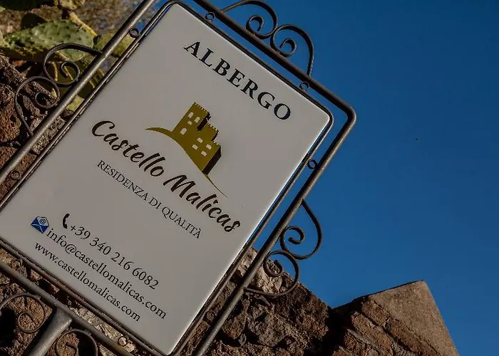 Отель Castello Malicas 2*